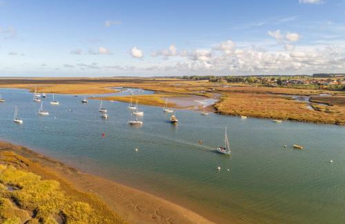 Brancaster House | The Lifeboat House