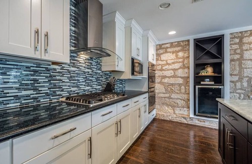 Fredericksburg Villa | The Lincoln Street Inn by Boutiq
