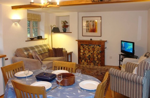 South Tawton Cottage | THE LINHAY, pet friendly, character holiday cottage in Throwleigh