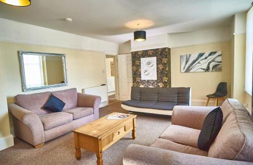 Birkdale Apartment | The Little Bear Apartment Birkdale Village