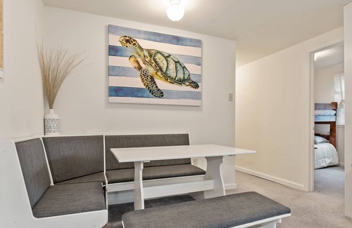 Rock Hall Cottage | The Little Blue Cottage by the Bay