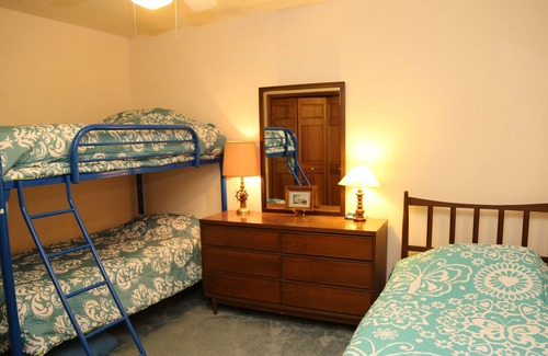 Harbor Springs Cottage | The Little Castle - 5 Beach - 3 Cottages - Private Waterfront, Walk to Town
