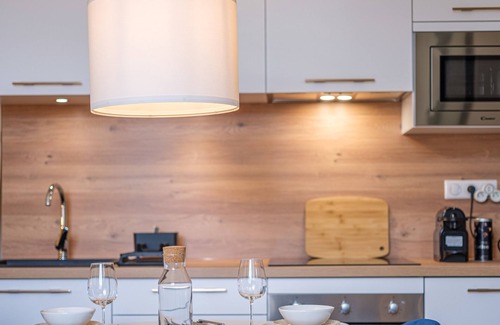Limoges Apartment | The Little Cérez: Luminous Studio in the Heart of Limoges