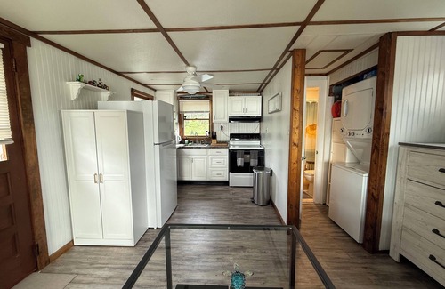 Haddam Cottage | The little cottage on the ct river