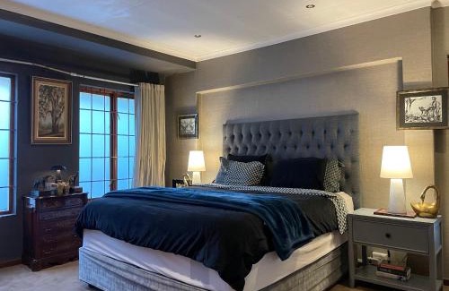 Greater Johannesburg Metropolitan Area Apartment | The Little Mongrel Deluxe Space Bryanston