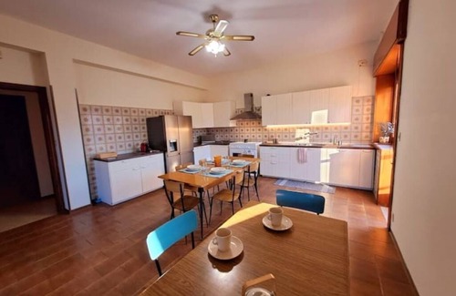 Viagrande Apartment | The Little Vineyard