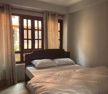 Bhaktapur House | the locals bhaktapur