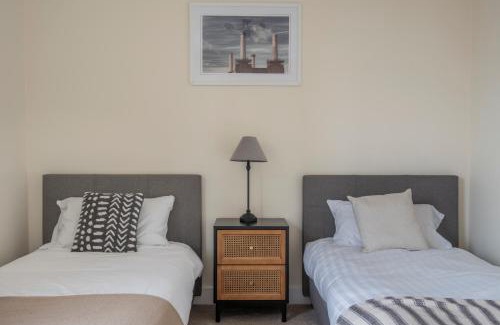 Notting Dale Apartment | The Lockton - Portobello Road