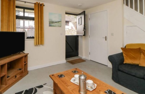 Heligan Cottage | The Lodge 2 bedroom cottage beside The Cridford In