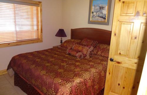 Meadow View Heights House | The Lodge at Duck Creek