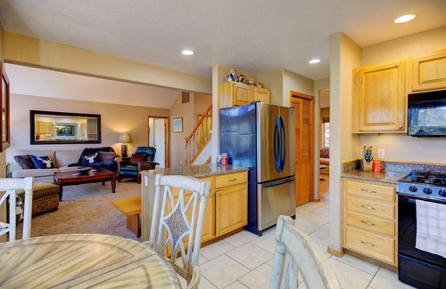Twin Creek Village House | "The Lodge" At Pagosa's Dutton Canyon/Hot Tub/Gas FP Stove/Pool Table/Pets