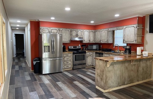 Sardis House | The Lodge at Sardis Lower Lake