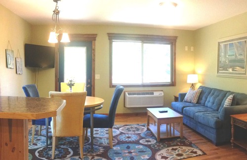 Jenkins Condo | The Lodge At Wildwedge RV Park, Golf, Mini Golf