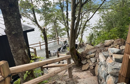 Harrison Hot Springs Cabin | The Lodge on Harrison Lake Cabin #1, 2 bedroom