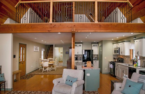 Bradford Cabin | The Lodge on Lamoka-Main House located in The Finger Lakes Region.