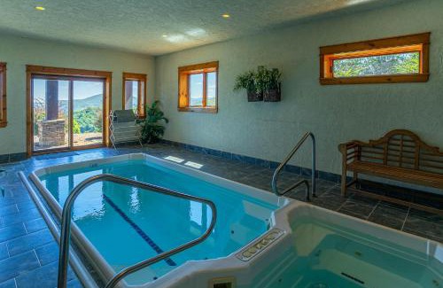 Boone Cabin | The Lodge
