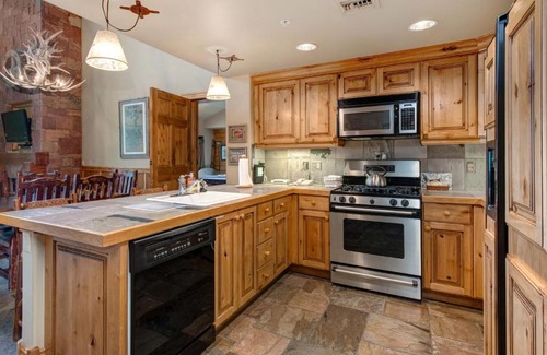 Deer Valley Apartment | The Lodges at Deer Valley-A - #5323