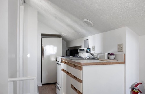 Traverse City Apartment | The Loft 14 Summary: