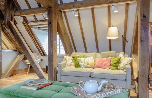 Brackley Cottage | The Loft at Brackley Town Hall