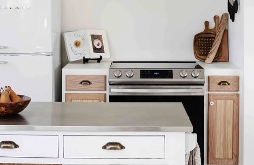 Croissant Park Apartment | The Loft @ L' Auberge Du Croissant - 5 mins from FLL Airport & Cruise Port
