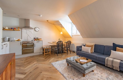 Whitstable House | The Loft, Whitstable