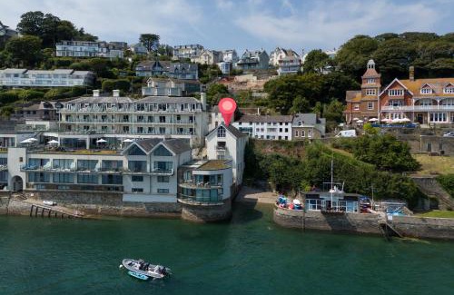 Salcombe House | The Lofthouse