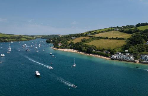 Salcombe House | The Lofthouse