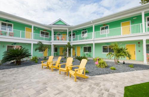 St. Pete Beach Hotel | The Lofts at St Pete Beach