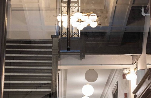 Shaughnessy Village Apartment | The London – 3-Bedroom, 1.5-Bath Apartment in Downtown Montreal with Parking