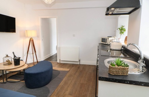 South Shields Cottage | THE LOOK OUT, pet friendly, with a garden in South Shields