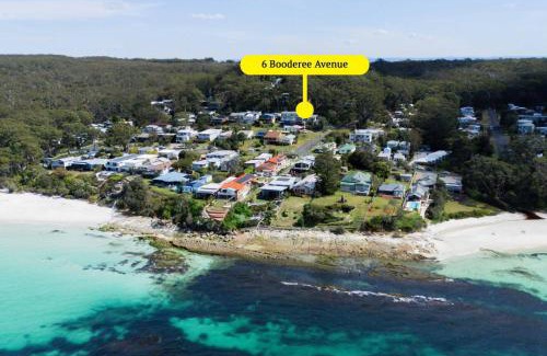 Hyams Beach House | The Lookout at Hyams Beach