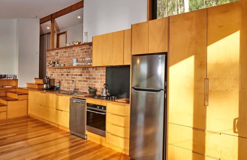 Eaglehawk Neck House | The Lookout House at Pirates Bay