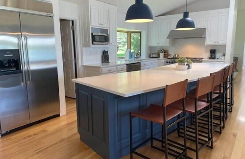 Leland House | The Lookout on Lake Leelanau - Private Waterfront