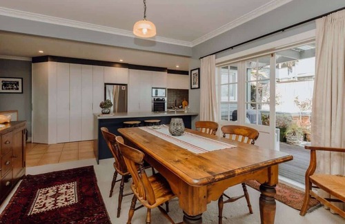 New Plymouth Apartment | The Lookout: Scenic Views in New Plymouth