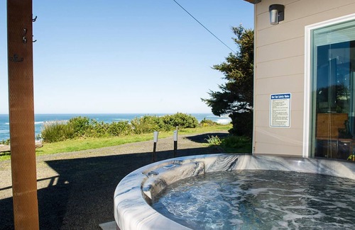 Beverly Beach House | The Lookout