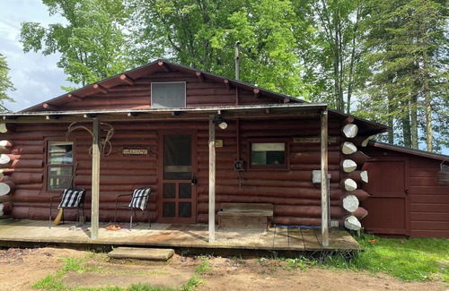 Levering Cabin | The Loon Lodge