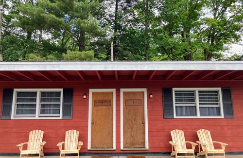 Indian Lake Hotel | The Lorca ADK Motel Room 8 - two beds