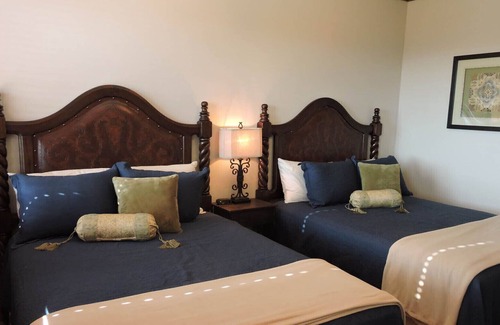 Johnson City Apartment | The Louis XIV Suite @ Lighthouse Hill Ranch-Pet & ATV friendly-2,001 Acre Ranch