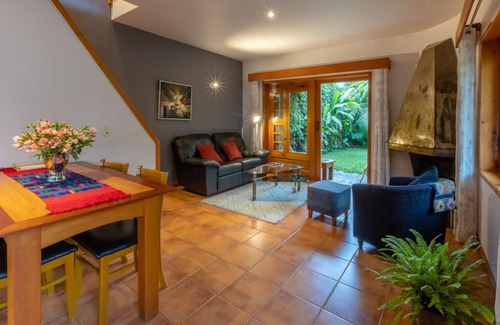 Panajachel House | The Love Nest Atitlán - Intimate Retreat Nestled Near Lake Atitlán
