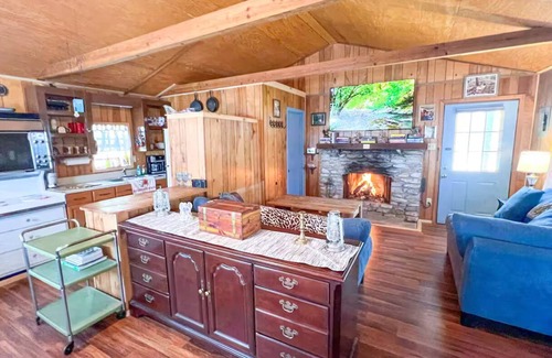 Lake Toxaway Cabin | The Love Shack Cabin, NC