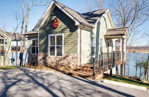 Winchester House | The Love Shack - Waterside Cottage #1 with a DOCK on Tims Ford Lake at Twin Creeks Marina & Resort
