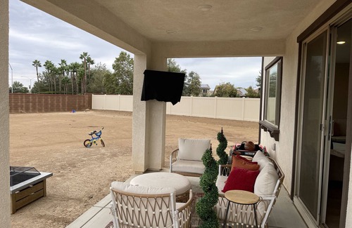 Banning House | The Low Desert Getaway