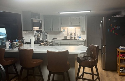 Negreet House | The Lure Camp, S. Toledo Bend. Secluded Cove, Boat ramp on property sleeps 6.