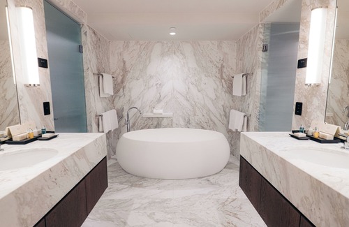South Yarra Hotel | The Lyall