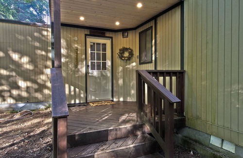 Packwood House | The Lyons Den at Upper Timberline Village