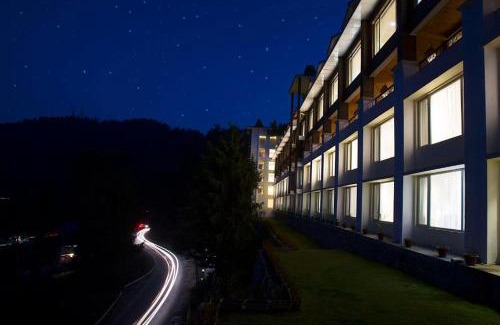 Kufri Resort | The Mōcana Himalayas, Shimla