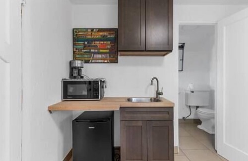 Newhall House | The Magic Castle's Guest Suite - Six Flags, LAX