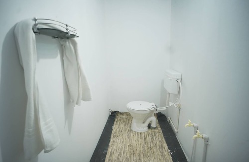 Naini Hotel | The Mahakumbh Vatika