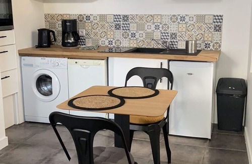 Marans House | The maison du dauphin at the gateway to the marais poitevin