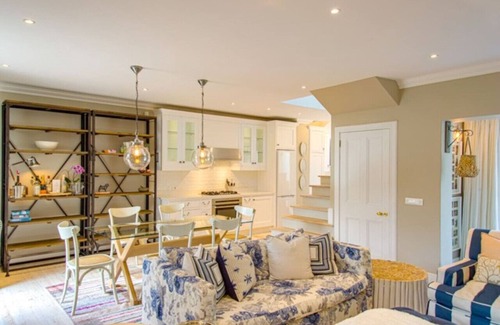 Kalk Bay House | The Majestic Townhouse, Kalk Bay